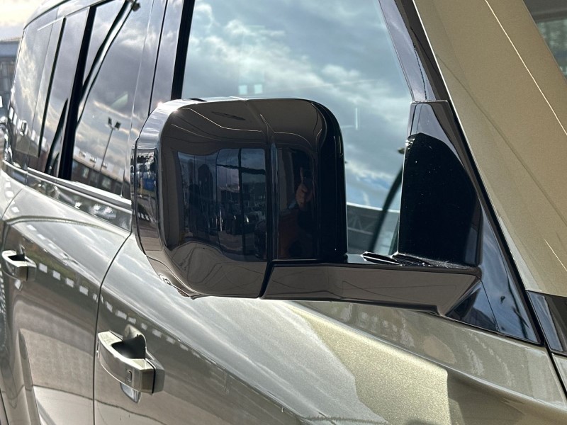 Used Land Rover Defender 2024 for sale - 77732693: Photo 49