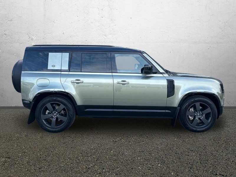 Used Land Rover Defender 2024 for sale - 77732693: Photo 5