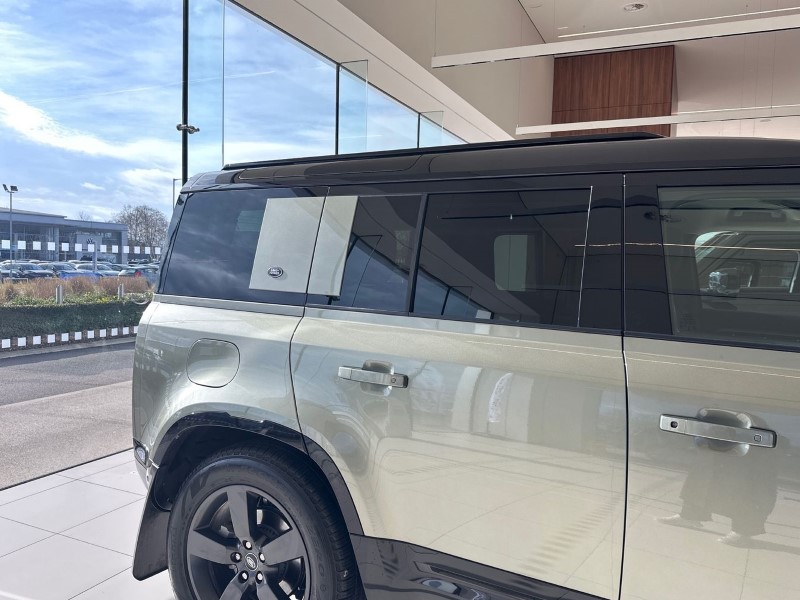 Used Land Rover Defender 2024 for sale - 77732693: Photo 50