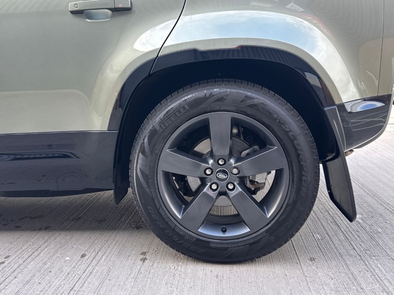 Used Land Rover Defender 2024 for sale - 77732693: Photo 8