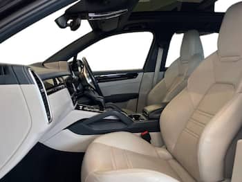 Used Porsche Cayenne 2022 for sale - 79649438: Photo