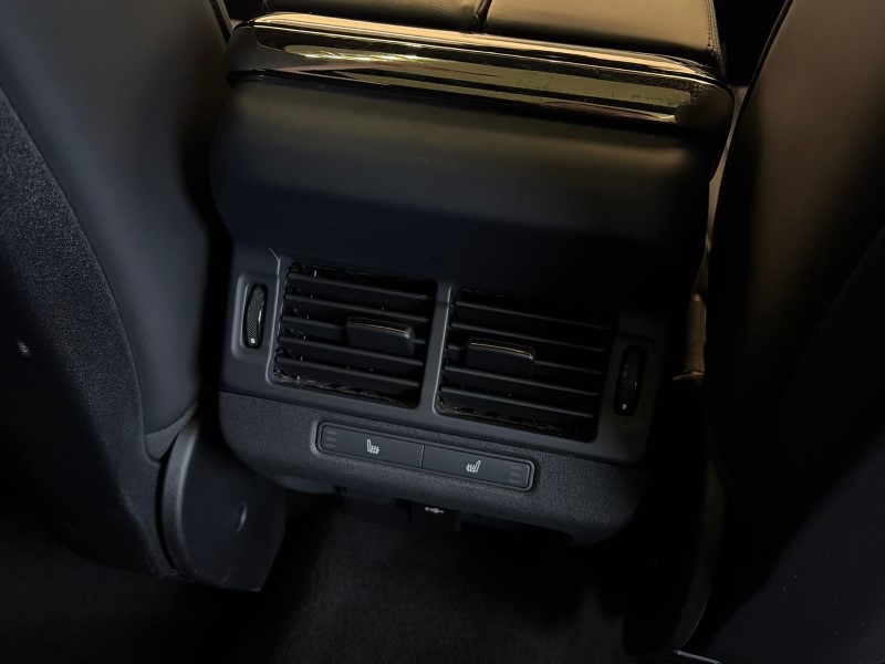 Used Land Rover Range Rover Evoque 2024 for sale - 77406432: Photo 18