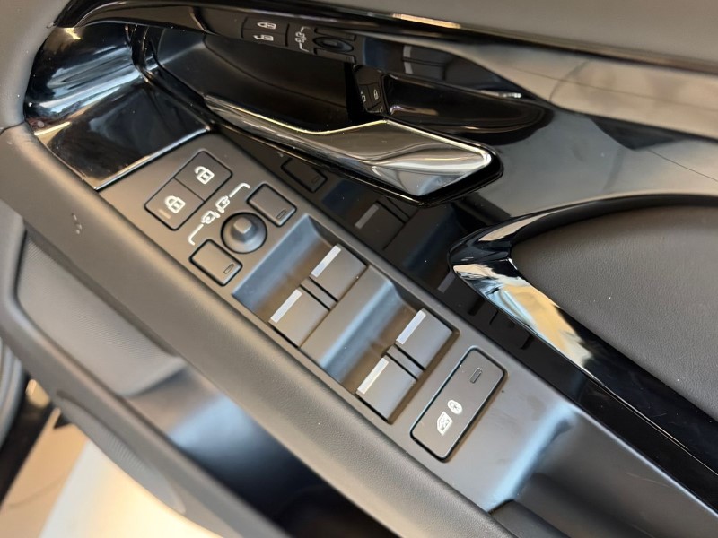 Used Land Rover Range Rover Evoque 2024 for sale - 77406432: Photo 24