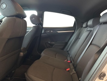 Used Honda Civic 2018 for sale - 78313823: Photo