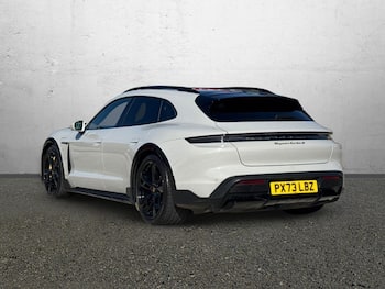 Used Porsche Taycan 2023 for sale - 79693105: Photo