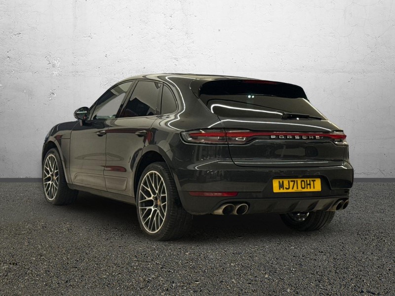 Used Porsche Macan 2021 for sale - 76981964: Photo 2