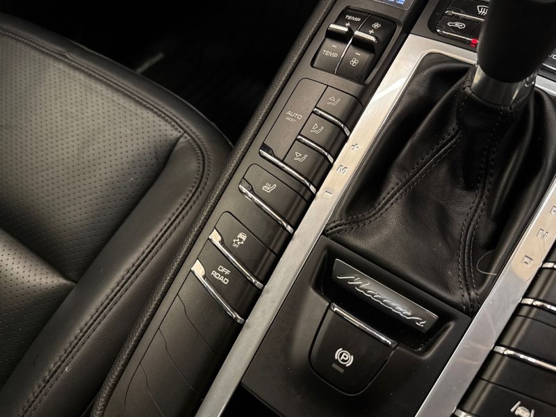 Used Porsche Macan 2021 for sale - 76981964: Photo 35