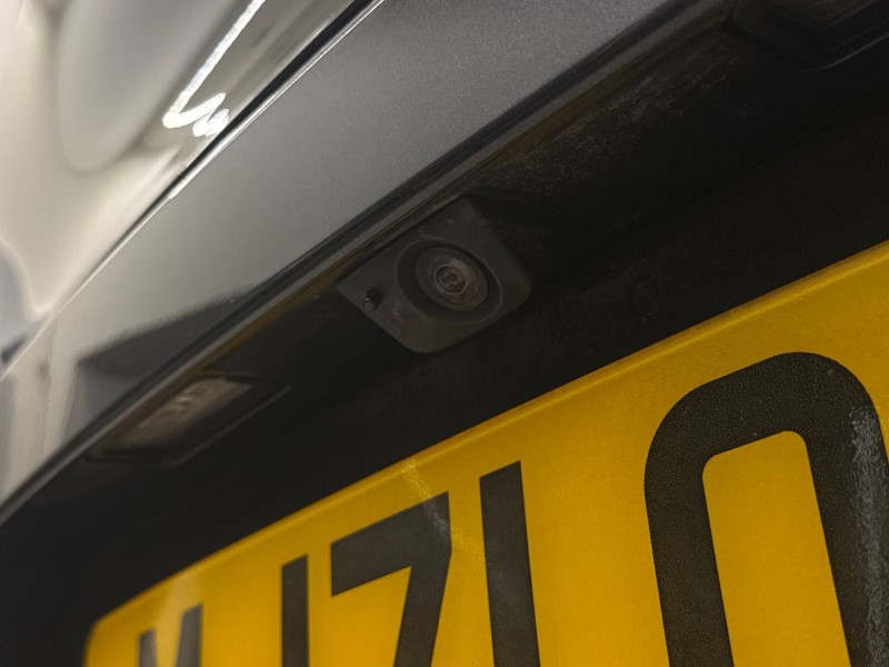 Used Porsche Macan 2021 for sale - 76981964: Photo 41