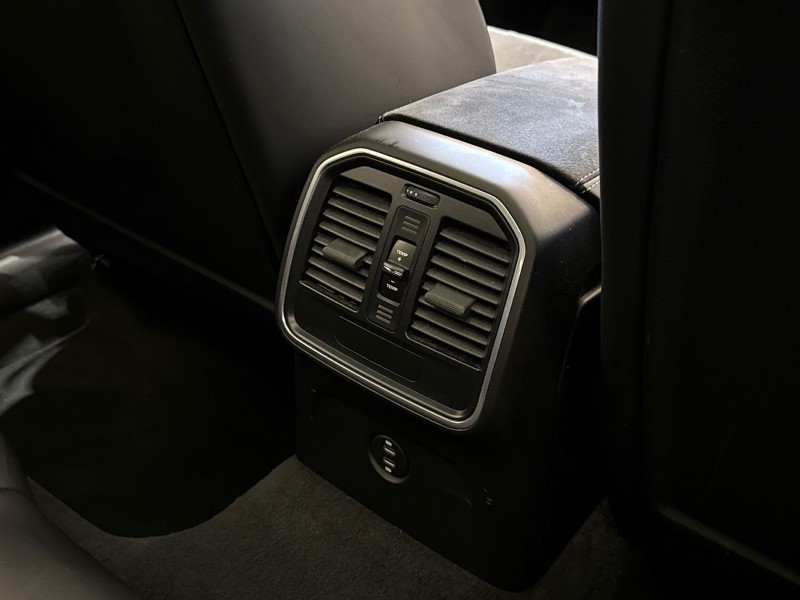 Used Porsche Macan 2021 for sale - 76981556: Photo 18