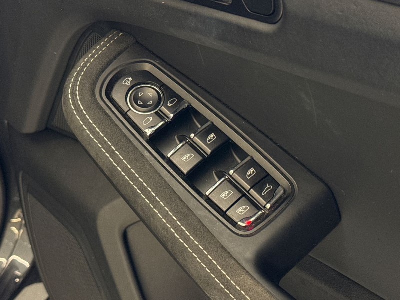 Used Porsche Macan 2021 for sale - 76981556: Photo 23