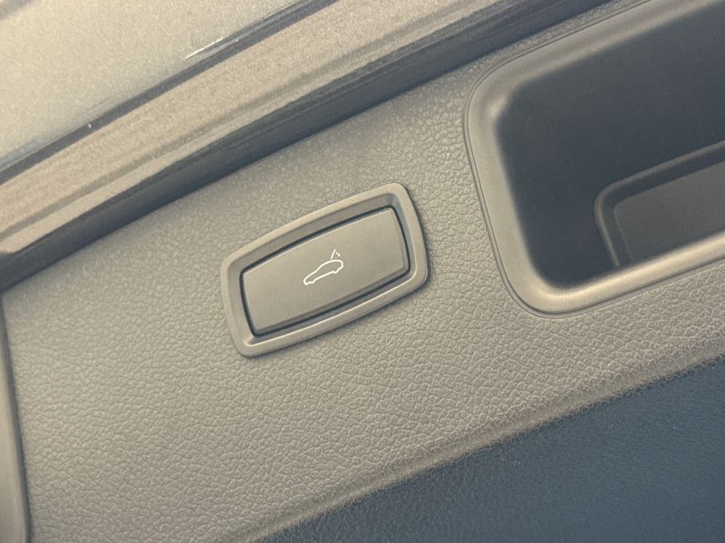 Used Porsche Macan 2021 for sale - 76981556: Photo 40