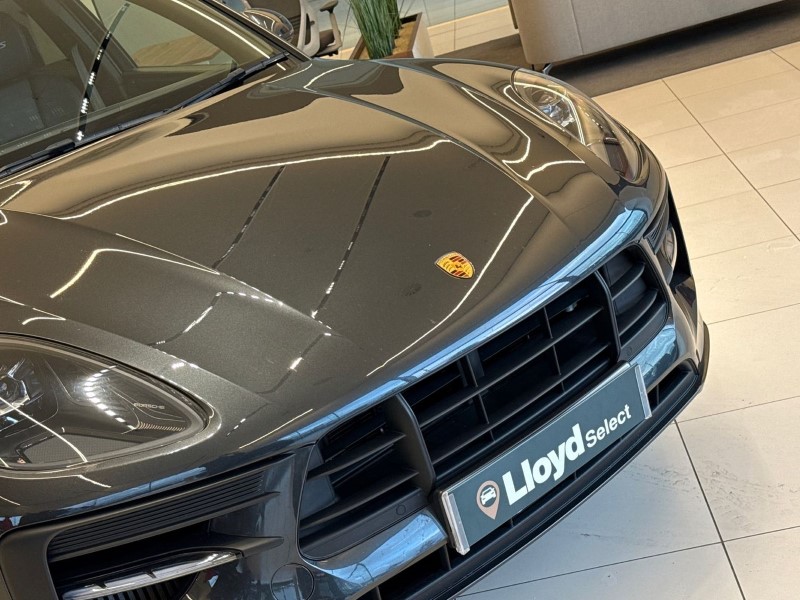 Used Porsche Macan 2021 for sale - 76981556: Photo 43