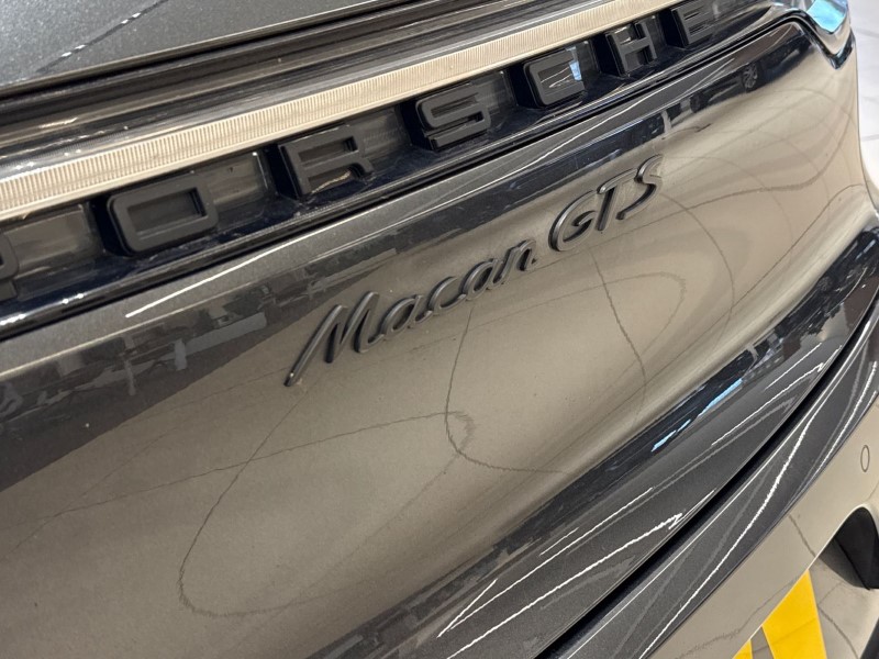 Used Porsche Macan 2021 for sale - 76981556: Photo 46