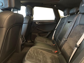 Used Porsche Macan 2021 for sale - 76981556: Photo