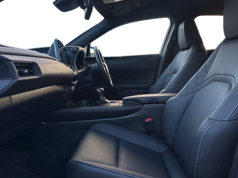 Used Lexus UX 2023 for sale - 77195347: Photo 3