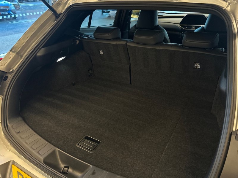 Used Lexus UX 2023 for sale - 77195347: Photo 36