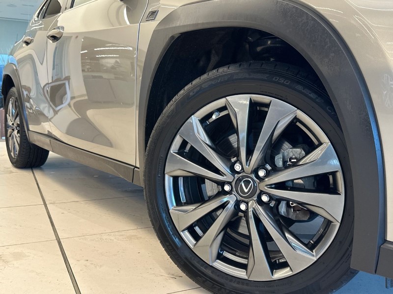 Used Lexus UX 2023 for sale - 77195347: Photo 40