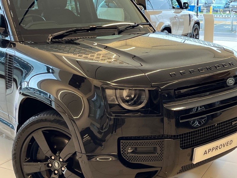 Used Land Rover Defender 2023 for sale - 76981616: Photo 17