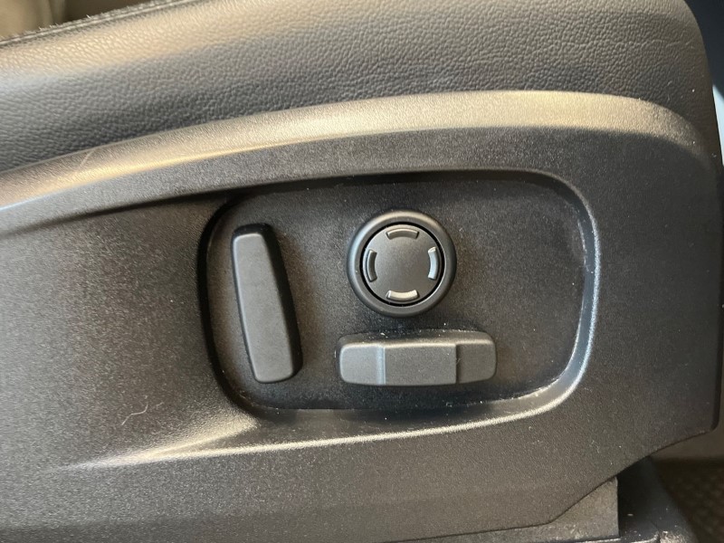 Used Land Rover Defender 2023 for sale - 76981616: Photo 25