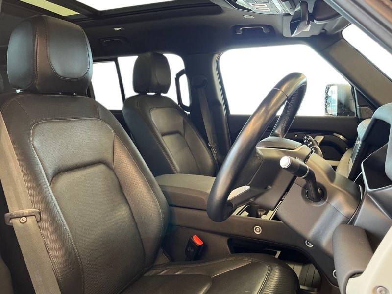 Used Land Rover Defender 2023 for sale - 76981616: Photo 27