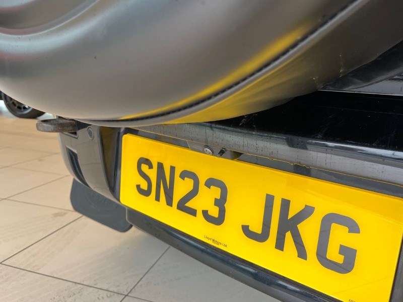 Used Land Rover Defender 2023 for sale - 76981616: Photo 40