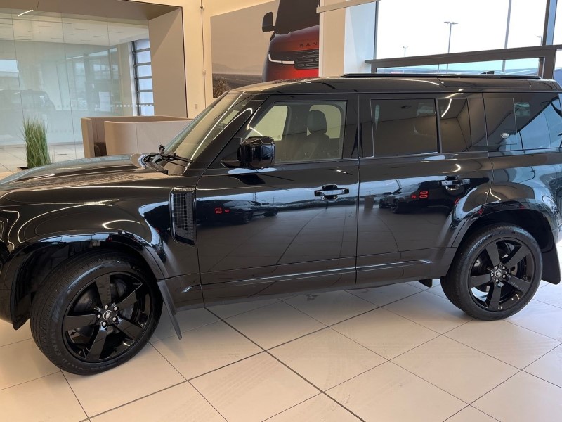 Used Land Rover Defender 2023 for sale - 76981616: Photo 52