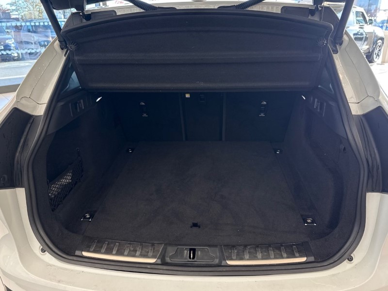 Used Jaguar F-Pace 2022 for sale - 76980994: Photo 10