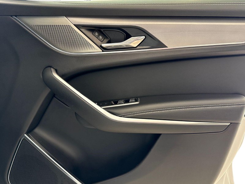 Used Jaguar F-Pace 2022 for sale - 76980994: Photo 22