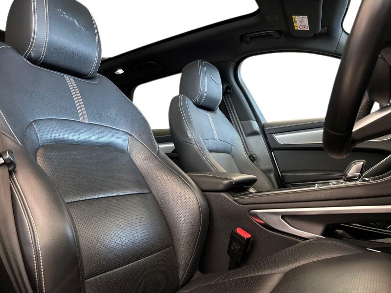 Used Jaguar F-Pace 2022 for sale - 76980994: Photo 26