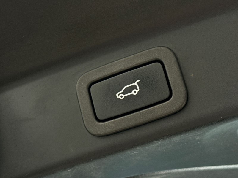 Used Jaguar F-Pace 2022 for sale - 76980994: Photo 39