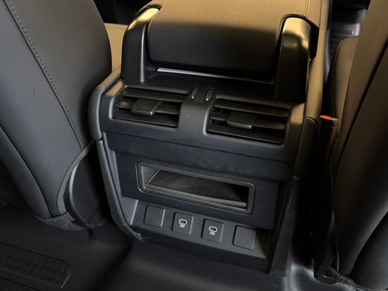 Used Land Rover Defender 2025 for sale - 77296719: Photo 18