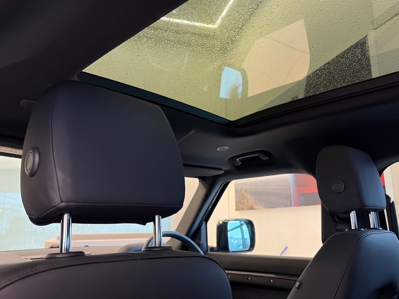 Used Land Rover Defender 2025 for sale - 77296719: Photo 21