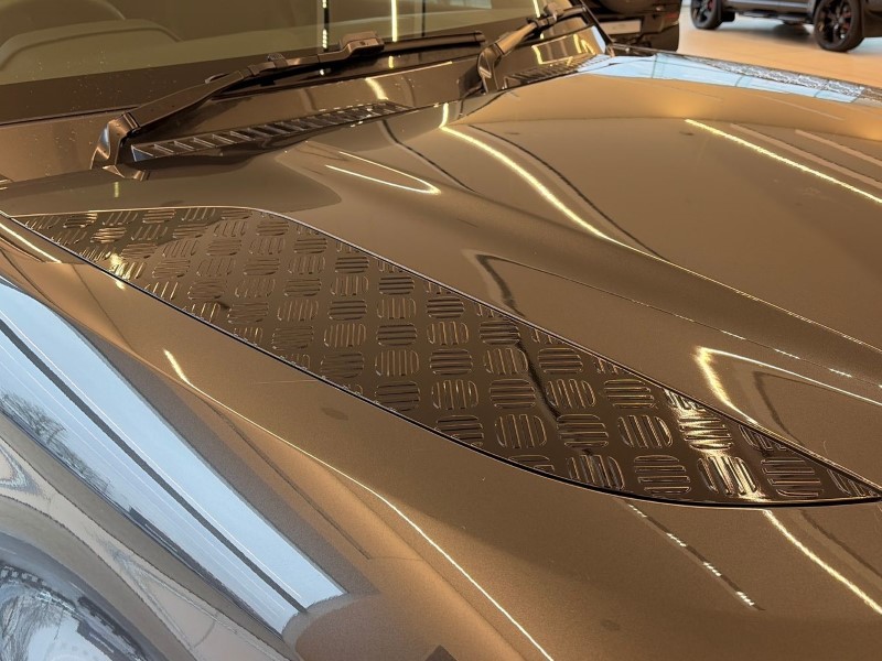 Used Land Rover Defender 2025 for sale - 77296719: Photo 22