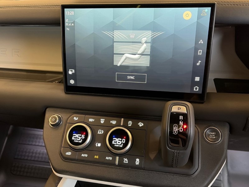 Used Land Rover Defender 2025 for sale - 77296719: Photo 35