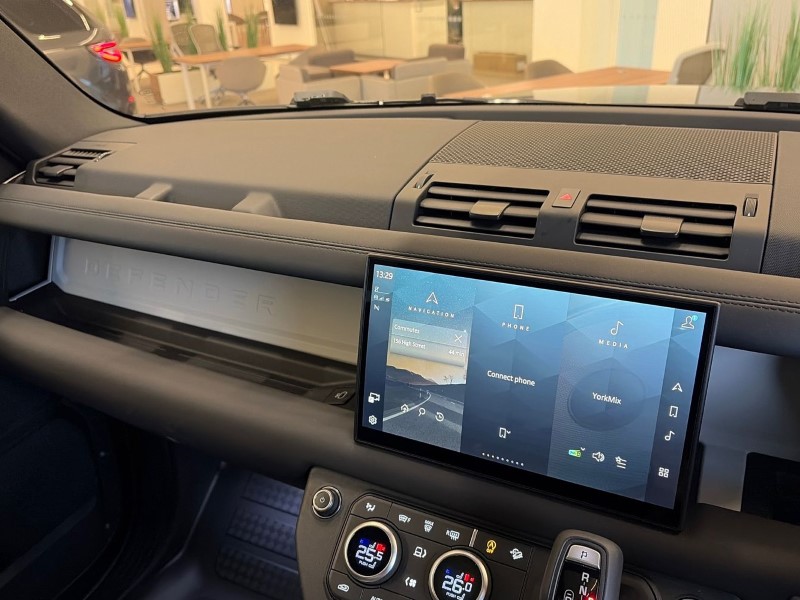 Used Land Rover Defender 2025 for sale - 77296719: Photo 38