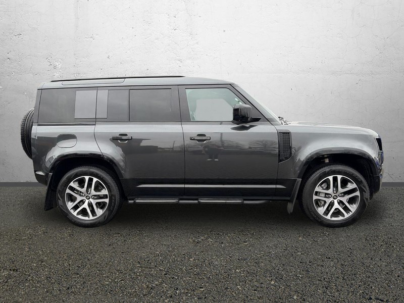 Used Land Rover Defender 2025 for sale - 77296719: Photo 5