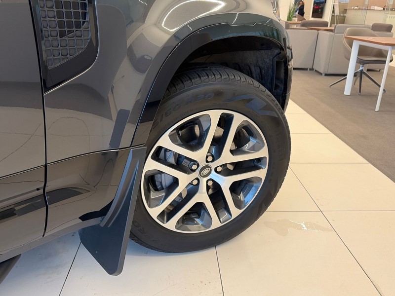 Used Land Rover Defender 2025 for sale - 77296719: Photo 51