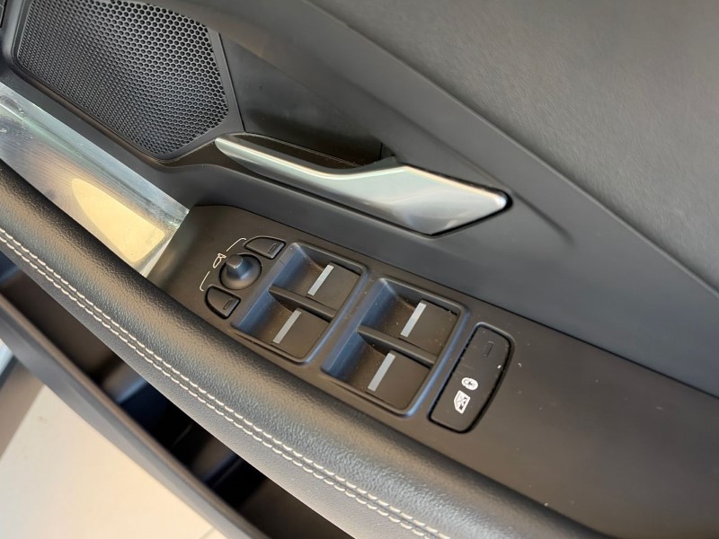 Used Jaguar E-Pace 2021 for sale - 76982399: Photo 24