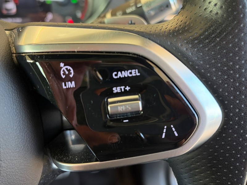 Used Jaguar E-Pace 2021 for sale - 76982399: Photo 29