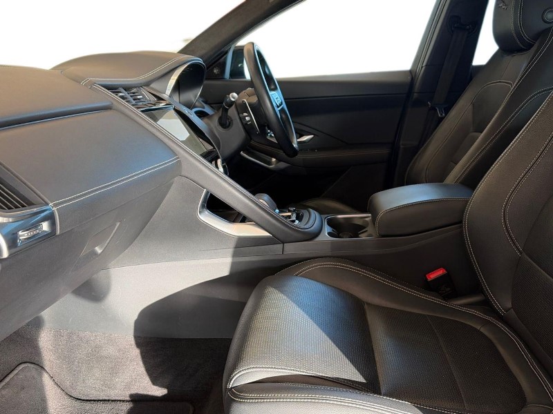 Used Jaguar E-Pace 2021 for sale - 76982399: Photo 3