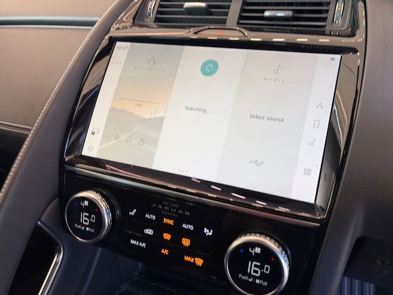 Used Jaguar E-Pace 2021 for sale - 76982399: Photo 30