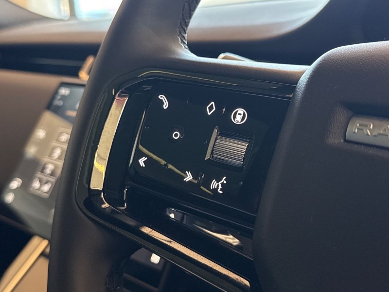 Used Land Rover Range Rover Evoque 2025 for sale - 78092999: Photo 29