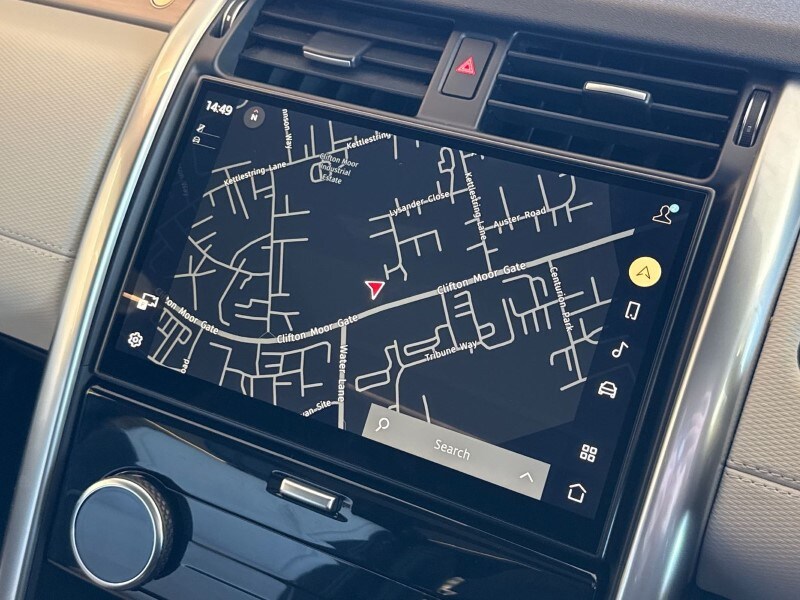 Used Land Rover Discovery 2023 for sale - 77742675: Photo 11