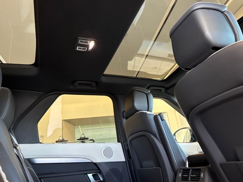 Used Land Rover Discovery 2023 for sale - 77742675: Photo 21