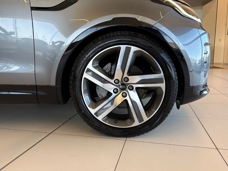 Used Land Rover Discovery 2023 for sale - 77742675: Photo 8