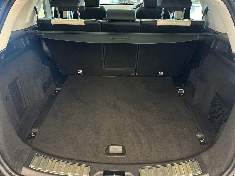 Used Land Rover Discovery Sport 2022 for sale - 77570189: Photo 11