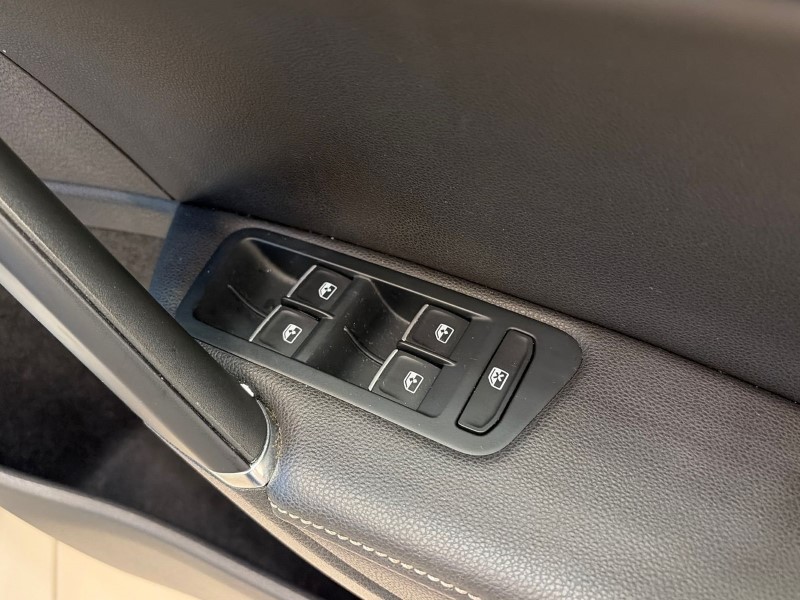 Used Volkswagen Golf 2019 for sale - 77602061: Photo 23