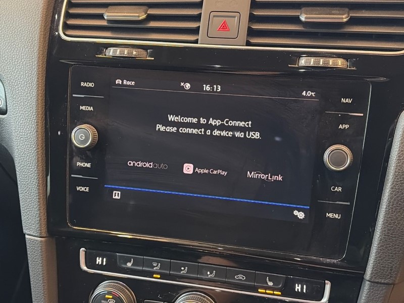 Used Volkswagen Golf 2019 for sale - 77602061: Photo 33