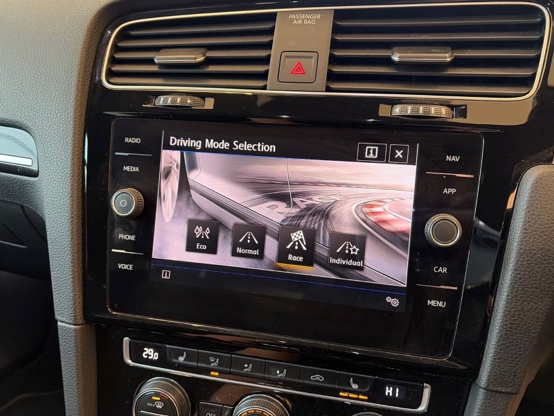 Used Volkswagen Golf 2019 for sale - 77602061: Photo 35