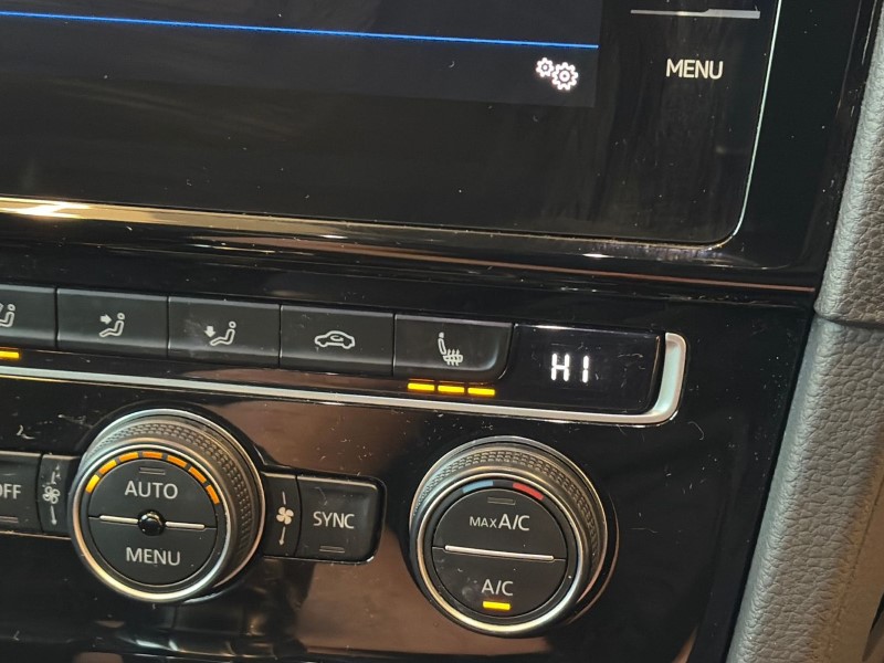 Used Volkswagen Golf 2019 for sale - 77602061: Photo 36